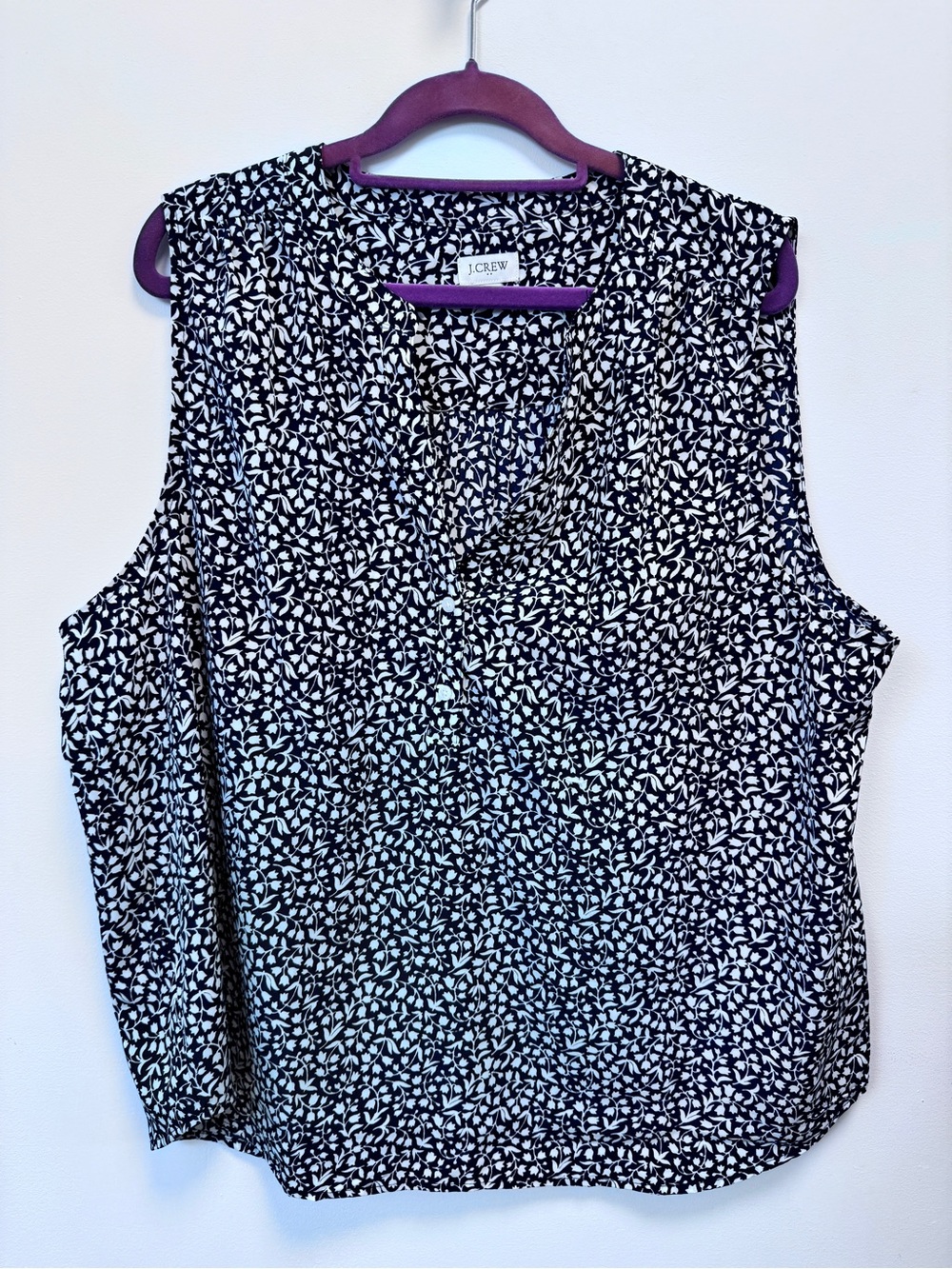 J. Crew Dark Sleeveless Printed V-Neck Top, XL